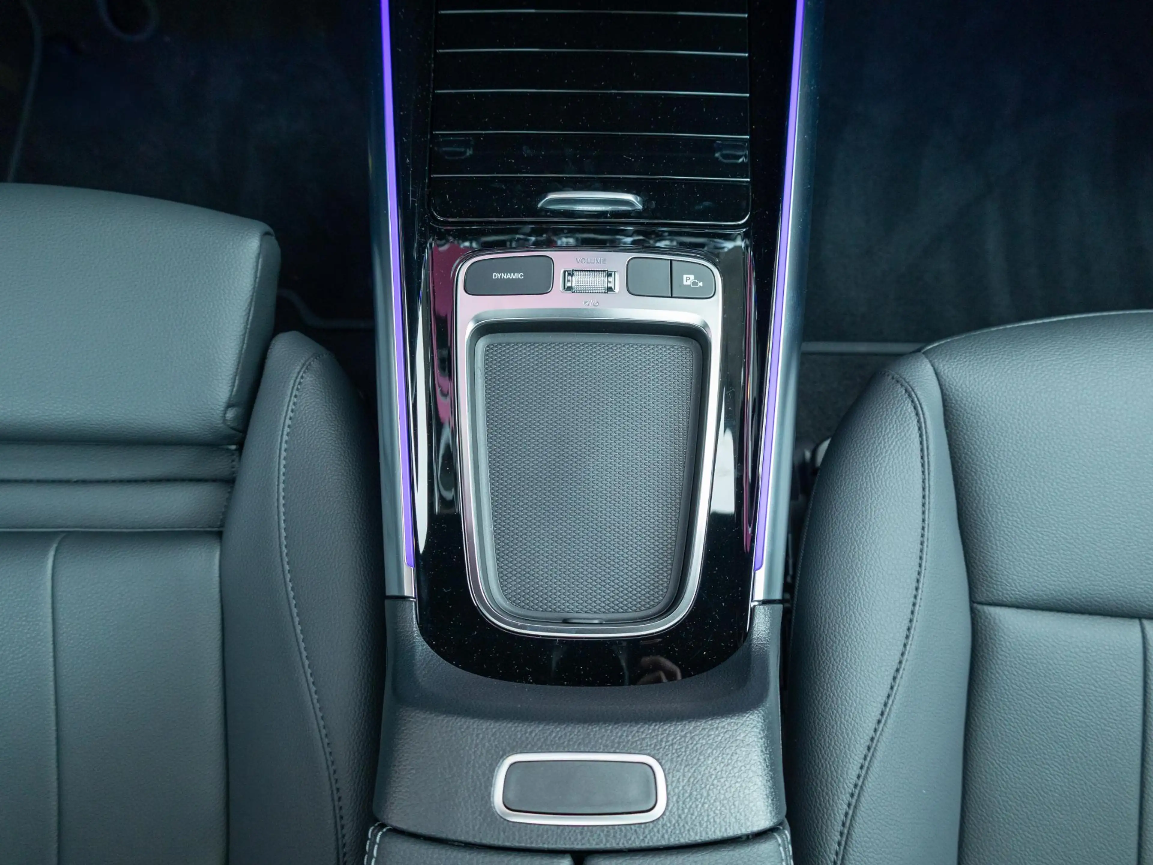 Mercedes-Benz EQA 250 250+ Business Line Panorama dak — photo 14