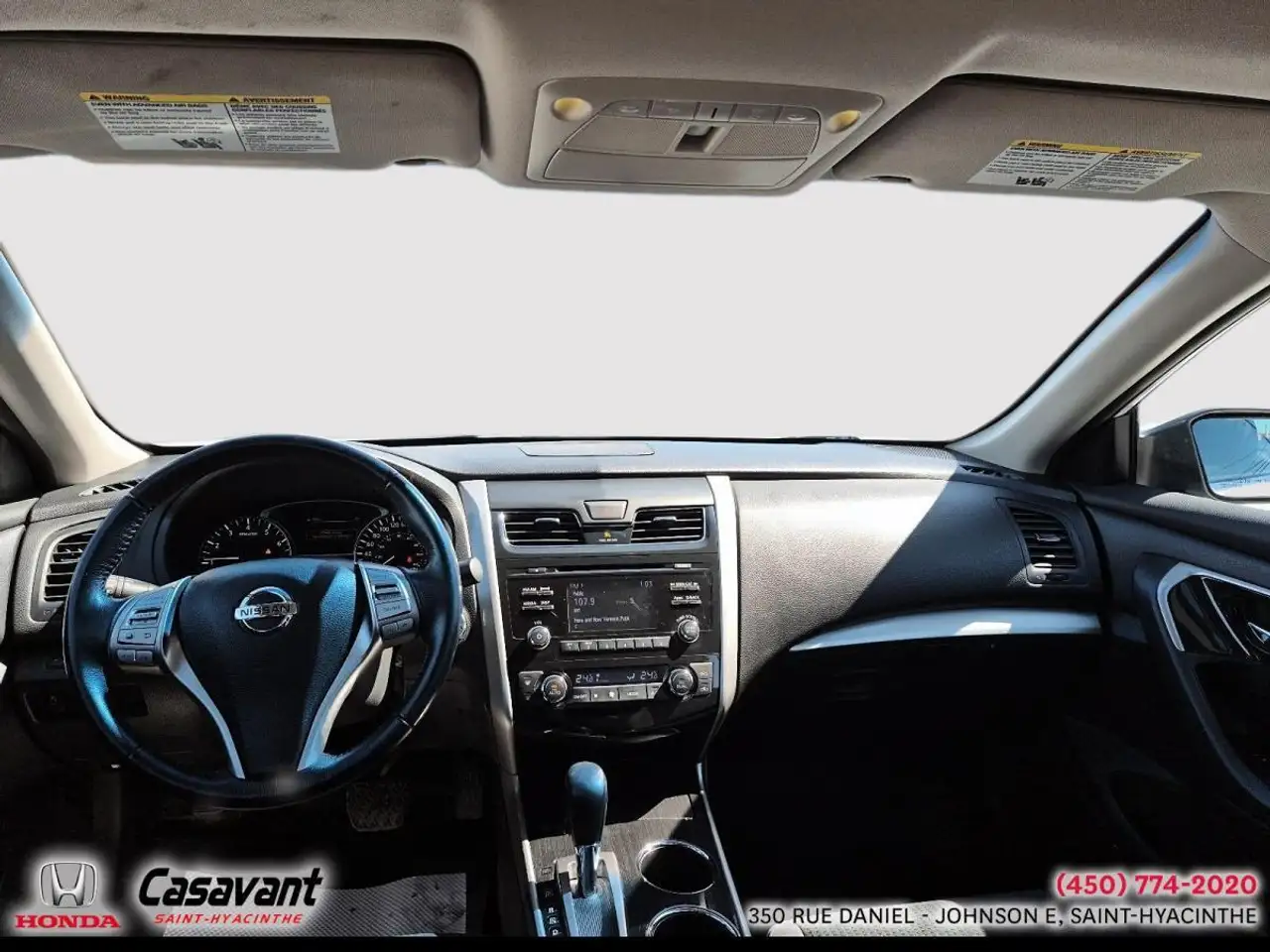 Nissan Altima снимка Nissan Altima