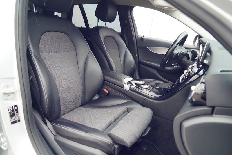 Mercedes-Benz C 180 Estate Lease Edition / Elek. Trekhaak / Cruise / C — photo 6