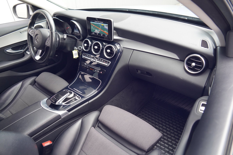 Mercedes-Benz C 180 Estate Lease Edition / Elek. Trekhaak / Cruise / C — photo 4