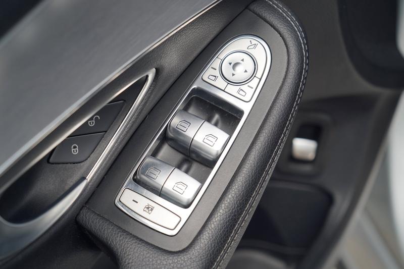 Mercedes-Benz C 180 Estate Lease Edition / Elek. Trekhaak / Cruise / C — photo 17