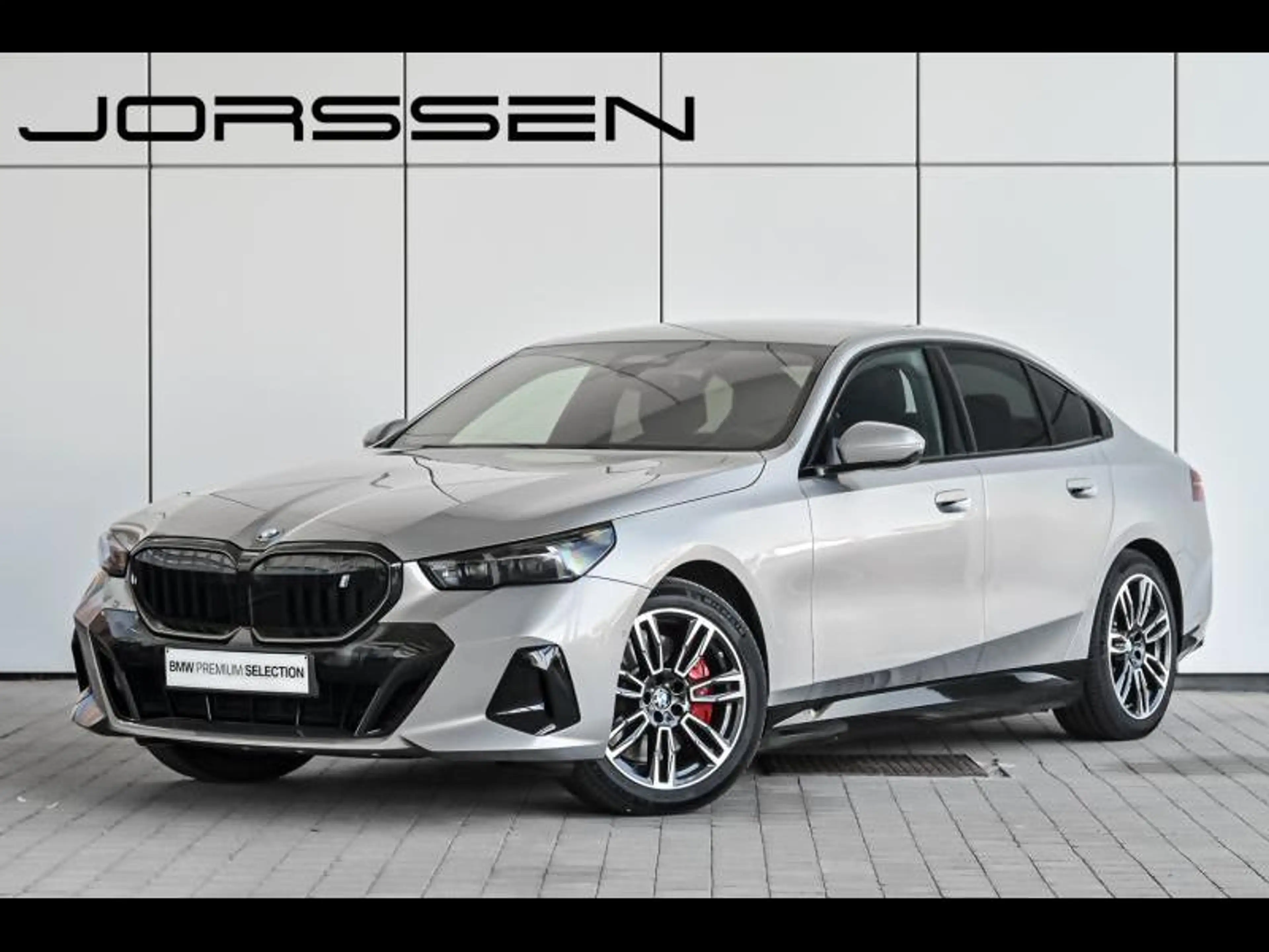 BMW i5 xDrive40  M SPORTPAKKET PRO
