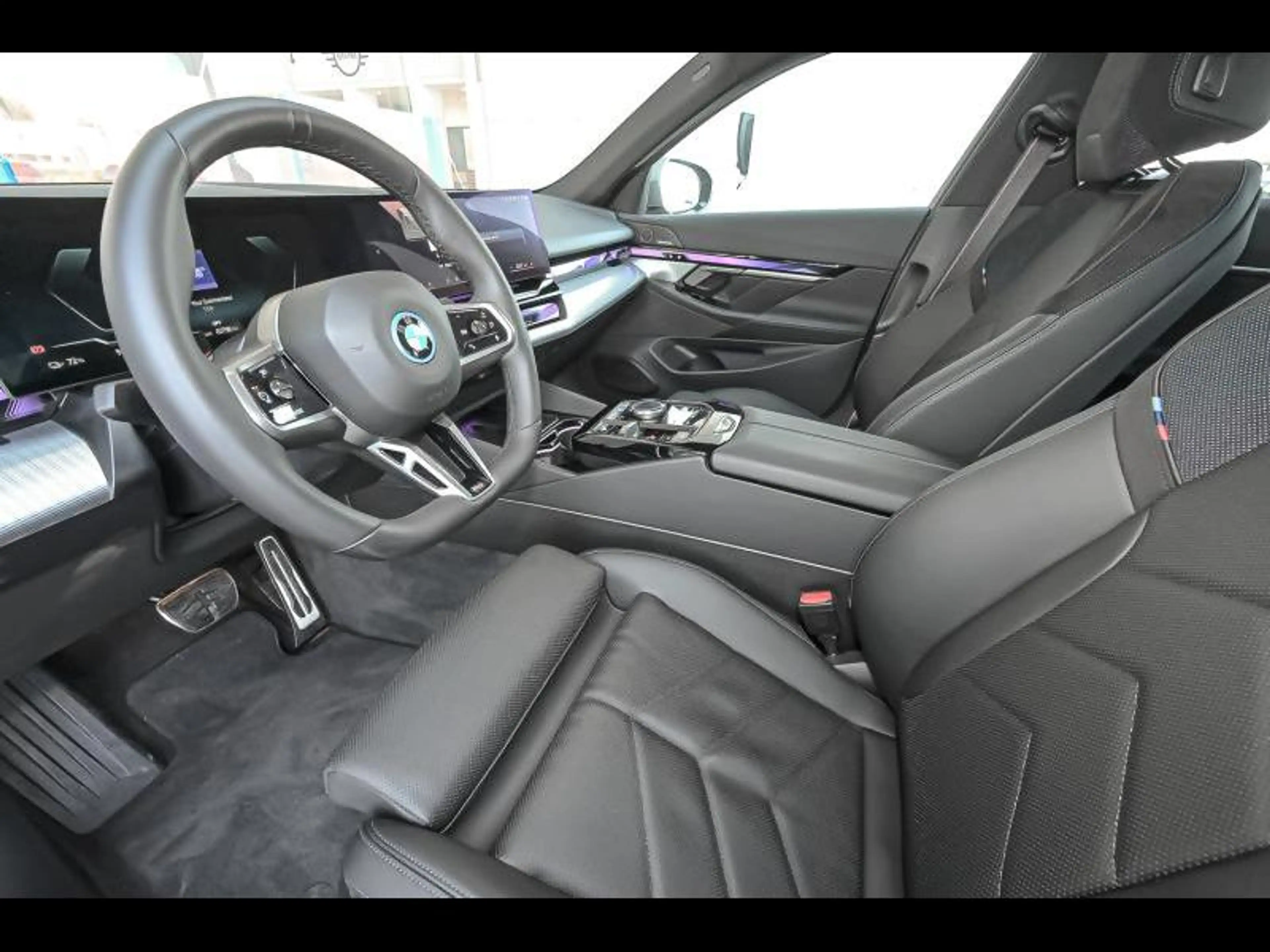 BMW i5 xDrive40  M SPORTPAKKET PRO — photo 6