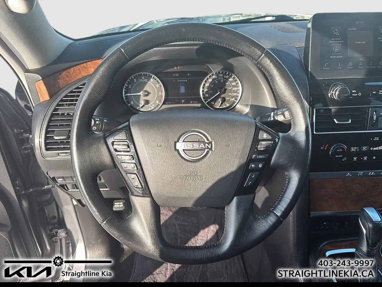Nissan Armada снимка Nissan Armada