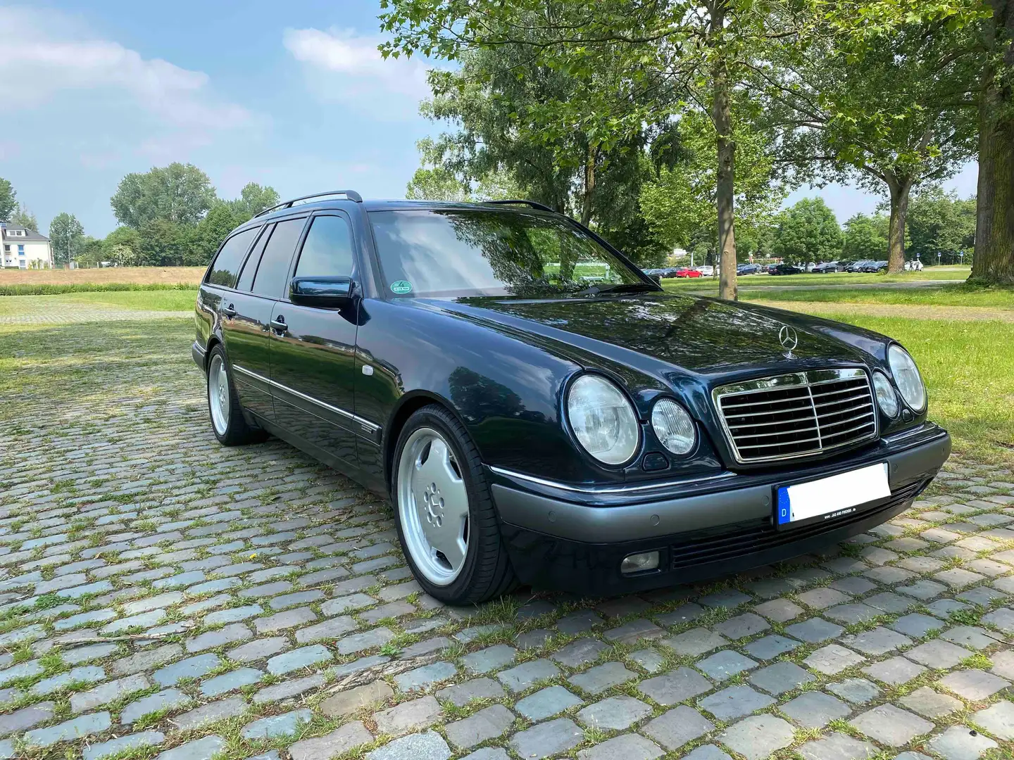 Mercedes-Benz E 420 T Elegance Rarität Negro - 1