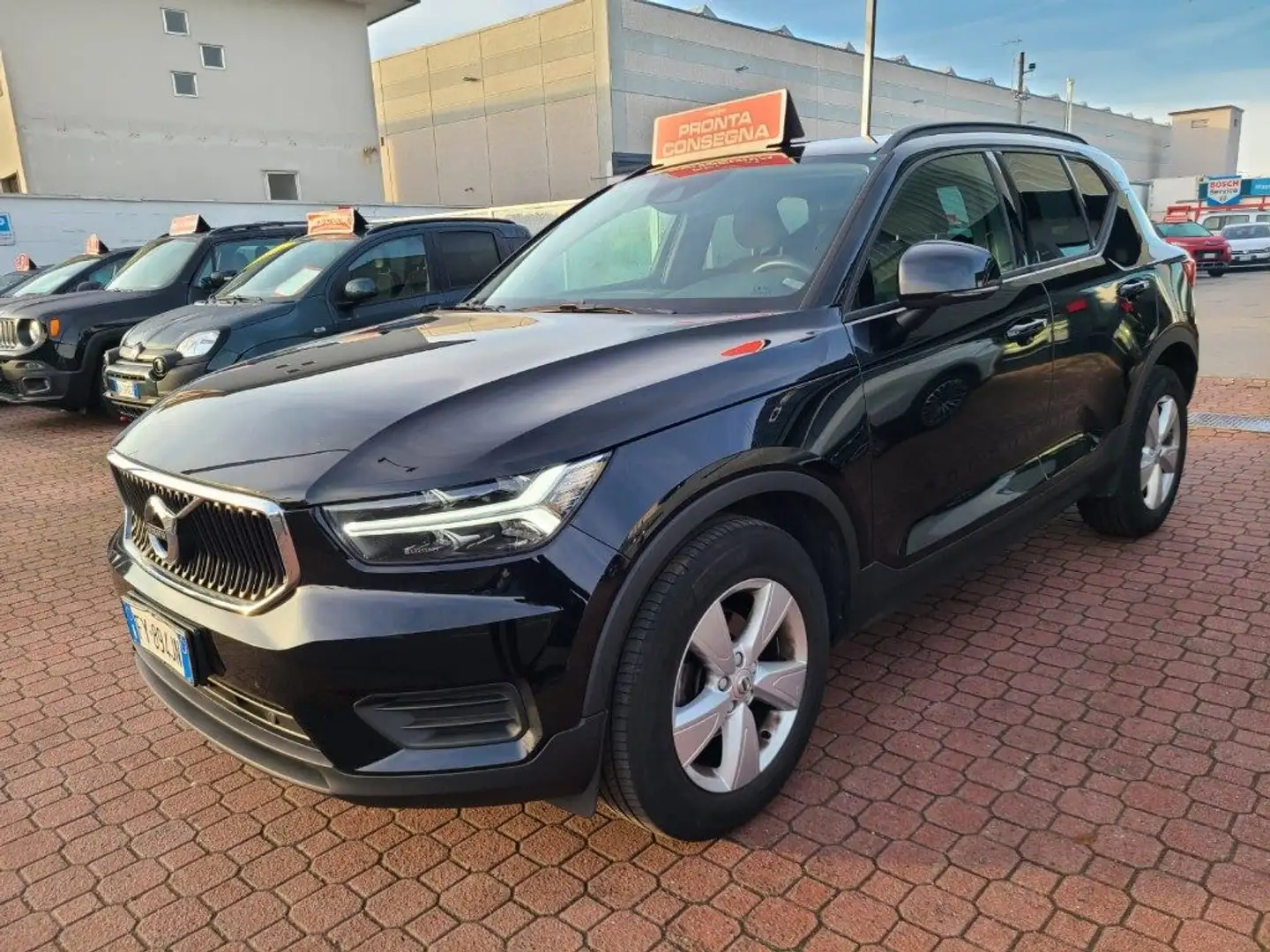Volvo XC40 T3 Geartronic Business Noir - 1