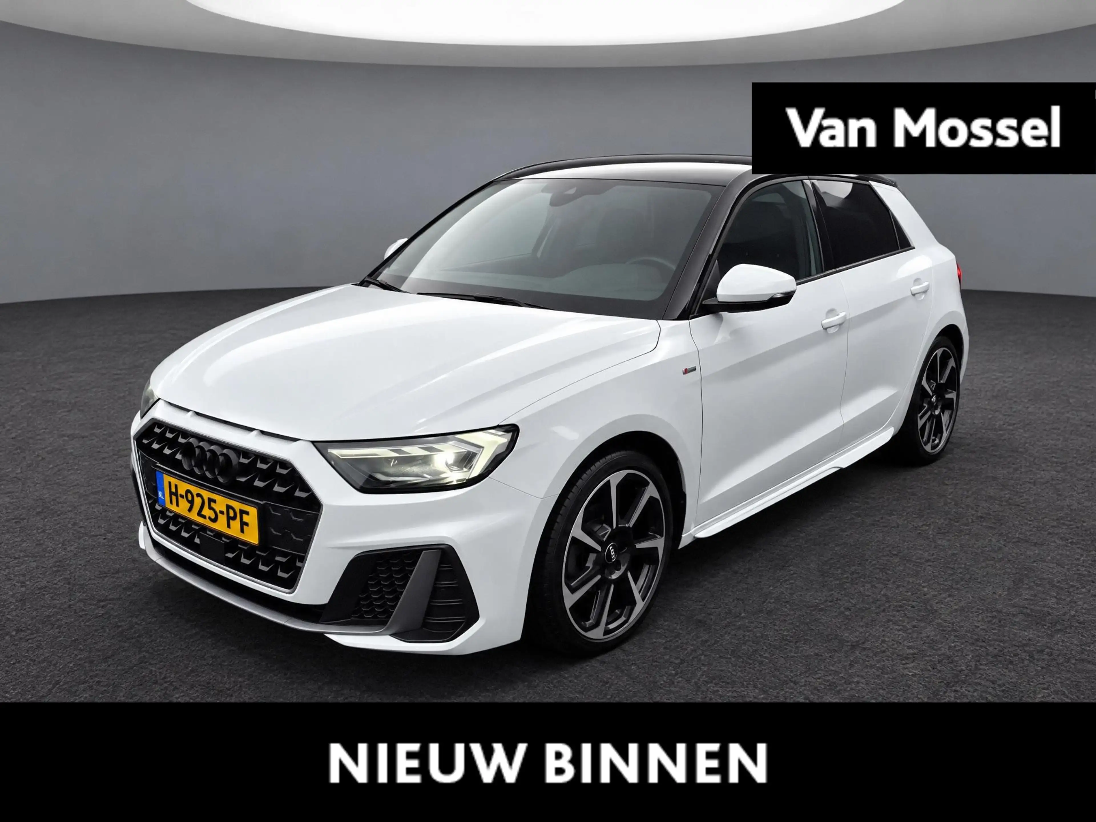 Audi A1 Sportback 30 TFSI S Line edition one | Navigatie F