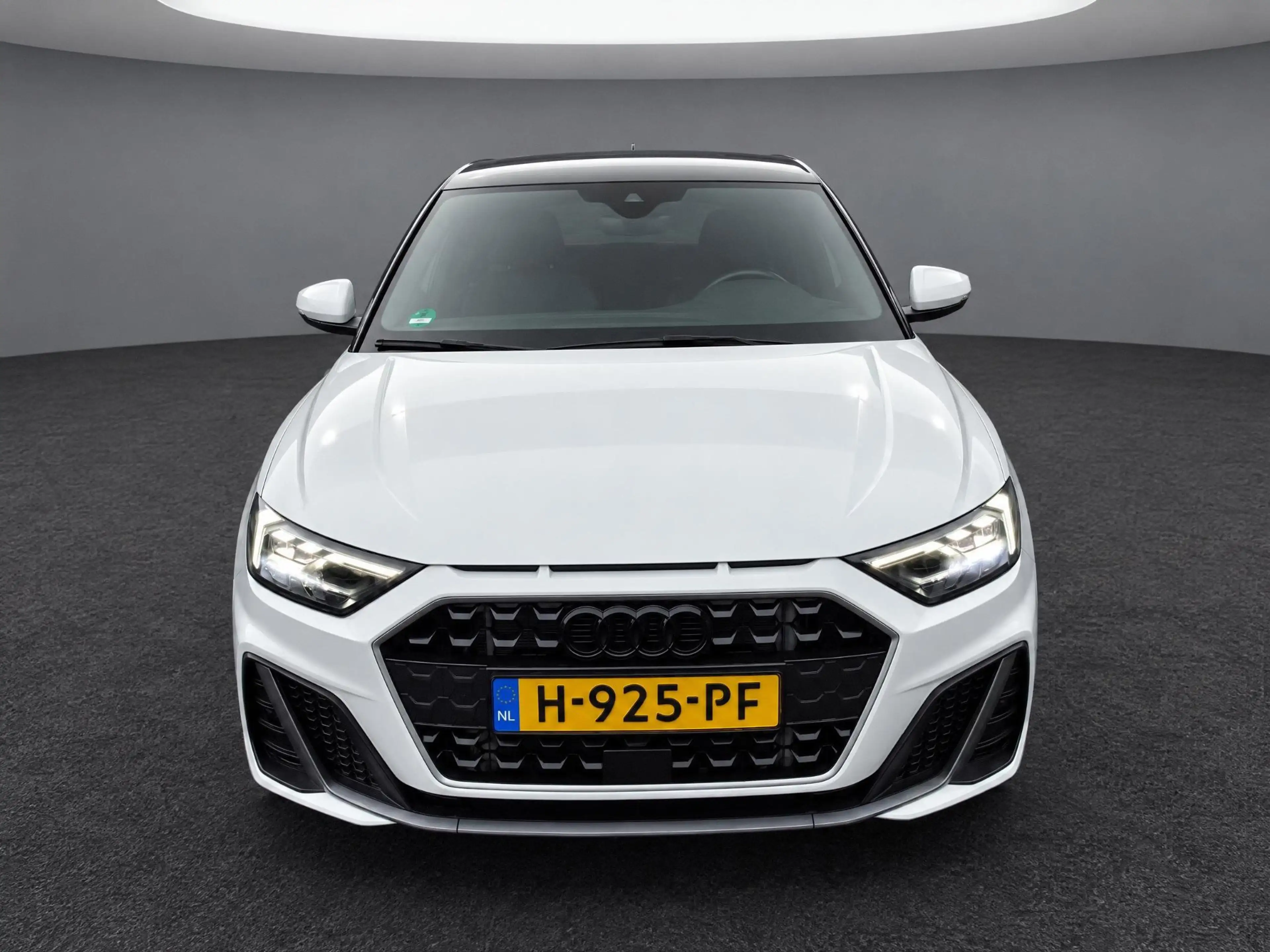Audi A1 Sportback 30 TFSI S Line edition one | Navigatie F — photo 7