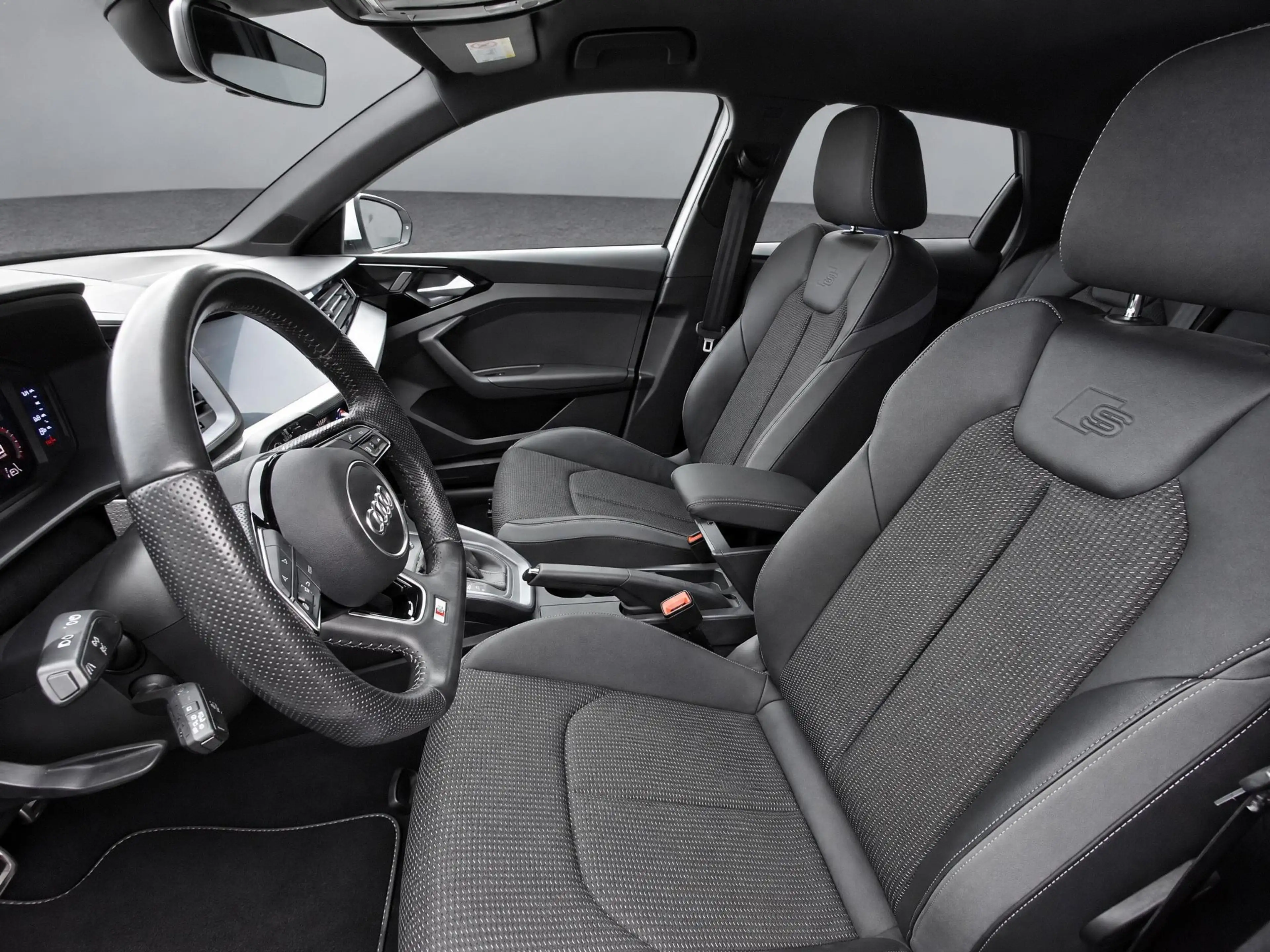 Audi A1 Sportback 30 TFSI S Line edition one | Navigatie F — photo 10
