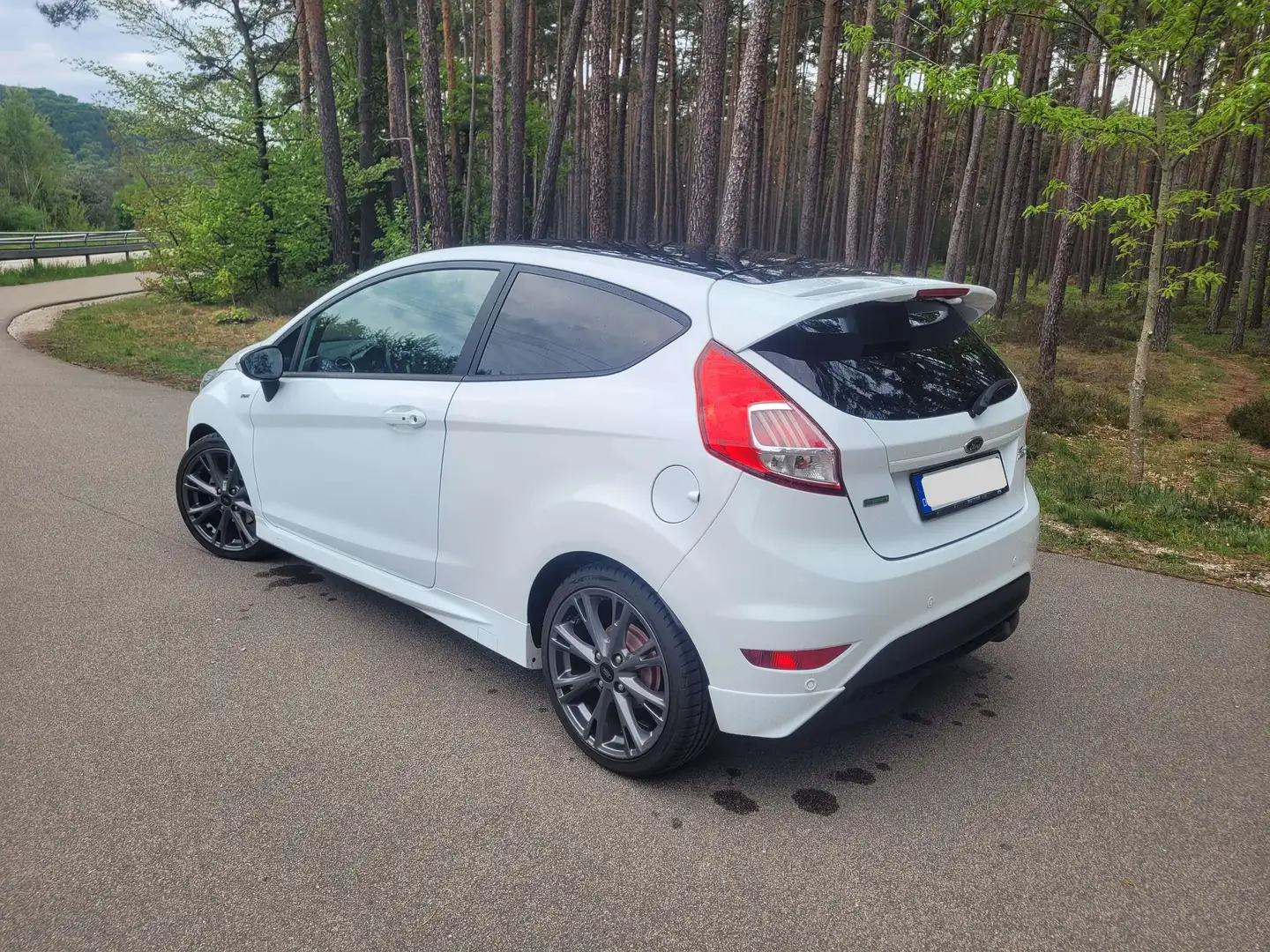 Ford Fiesta Fiesta 1.0 EcoBoost Start-Stop ST-LINE Weiß - 2