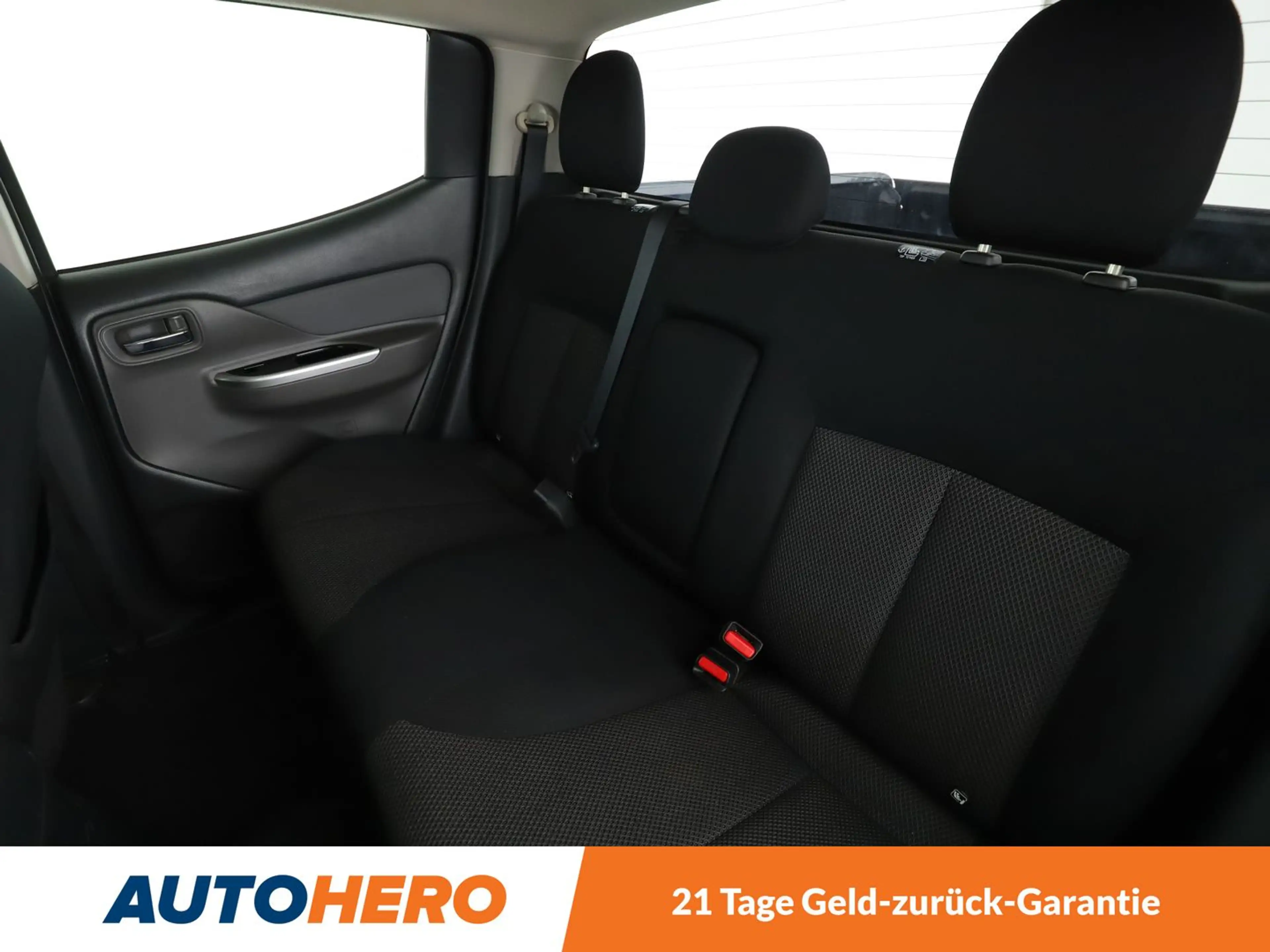 Mitsubishi L200 2.4 DI-D Plus Doppelkabine 4WD*TEMPO*SHZ*AHK* — photo 14