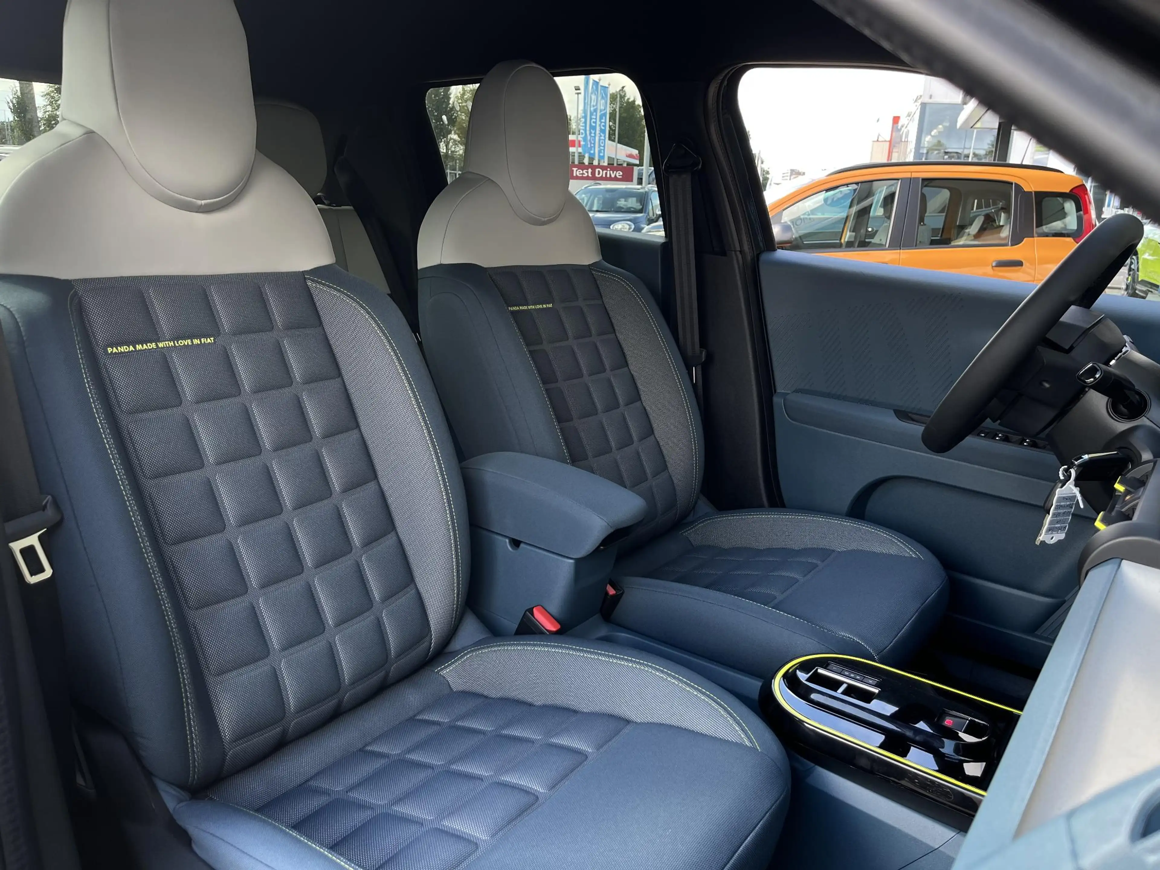 Fiat Grande Panda 1.2 Hybrid La Prima | Hill hold functie | Apple ca — photo 4