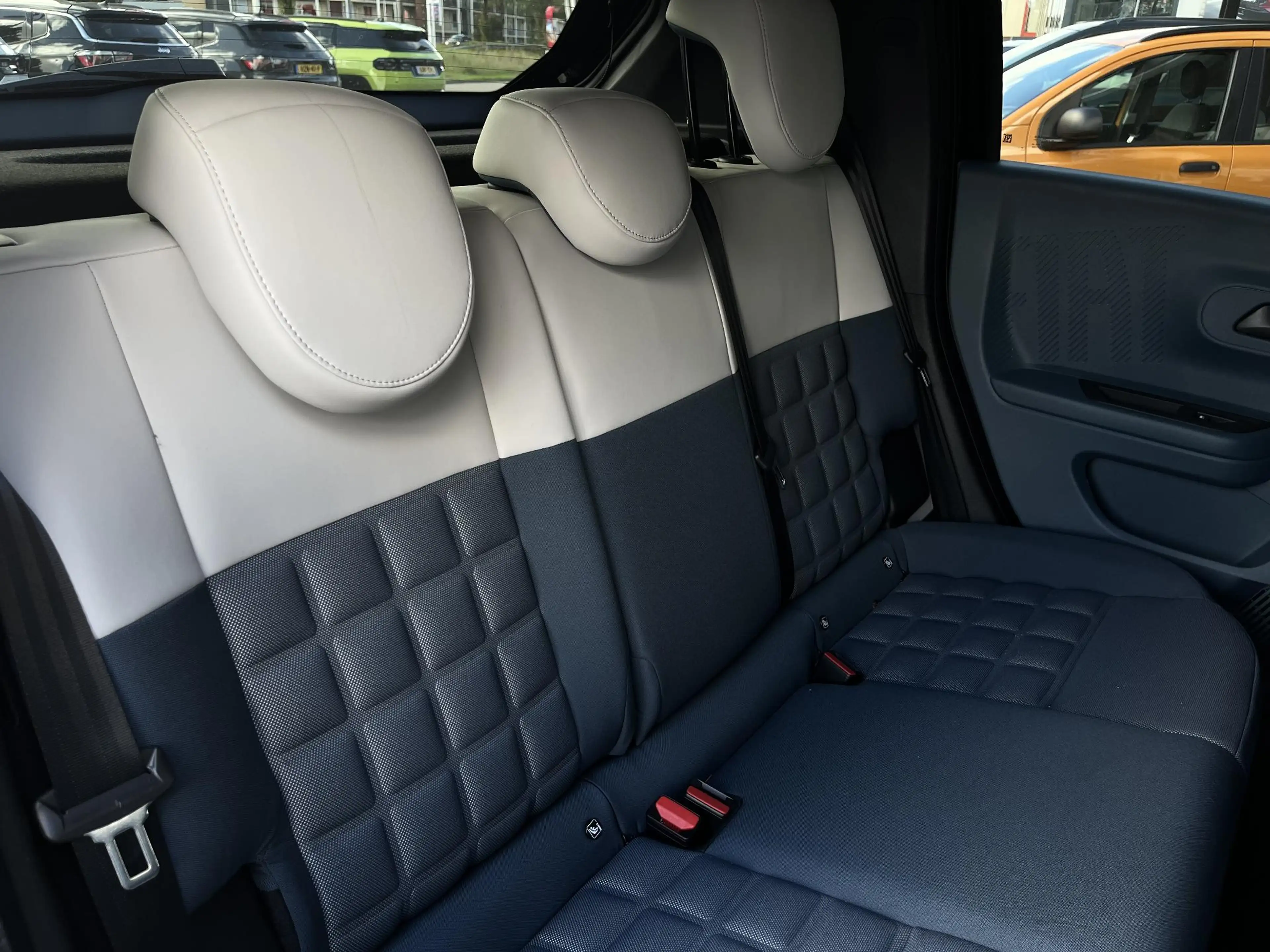 Fiat Grande Panda 1.2 Hybrid La Prima | Hill hold functie | Apple ca — photo 6
