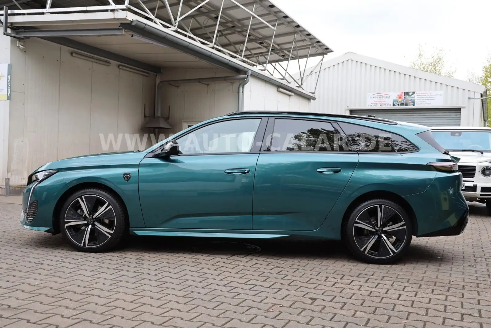 Peugeot 308 BlueHDi 130 EAT8 GT SW|1.HAND|360*|ACC|SOUND Grün - 2