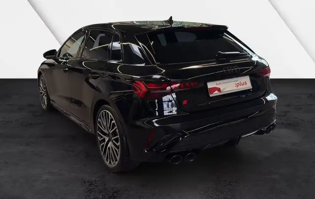 Audi S3 view 13