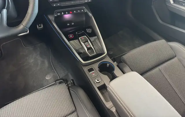Audi S3 view 12