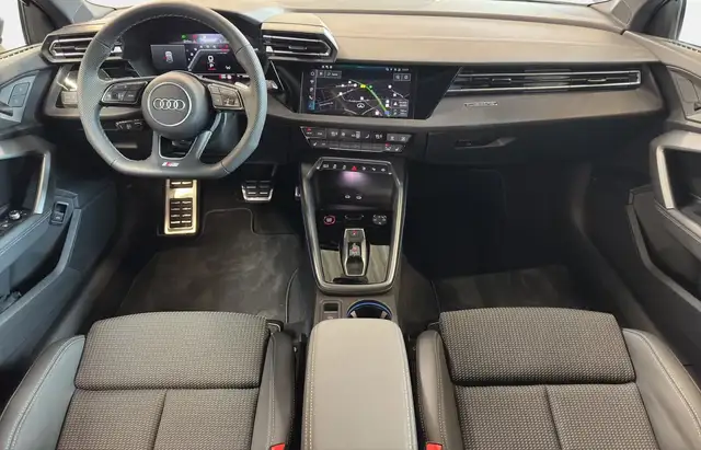 Audi S3 view 11