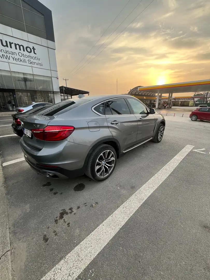 BMW X6 M M50d Grey - 2