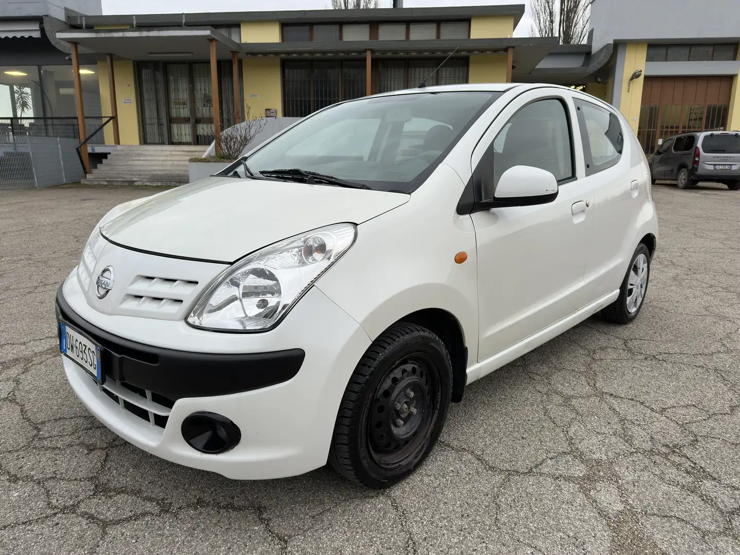Nissan Pixo 1.0 Active eco Gpl Bianco - 1