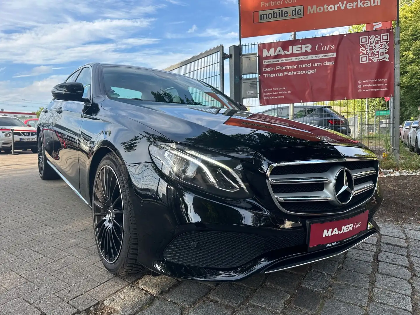 Mercedes-Benz E 350 d LIMOUSINE*WIDESCREEN*STANDHEIZUNG Schwarz - 1