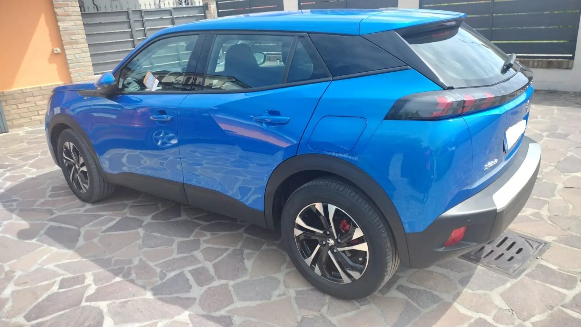 Peugeot 2008 2008 II 2020 1.5 bluehdi Allure s Blu/Azzurro - 1