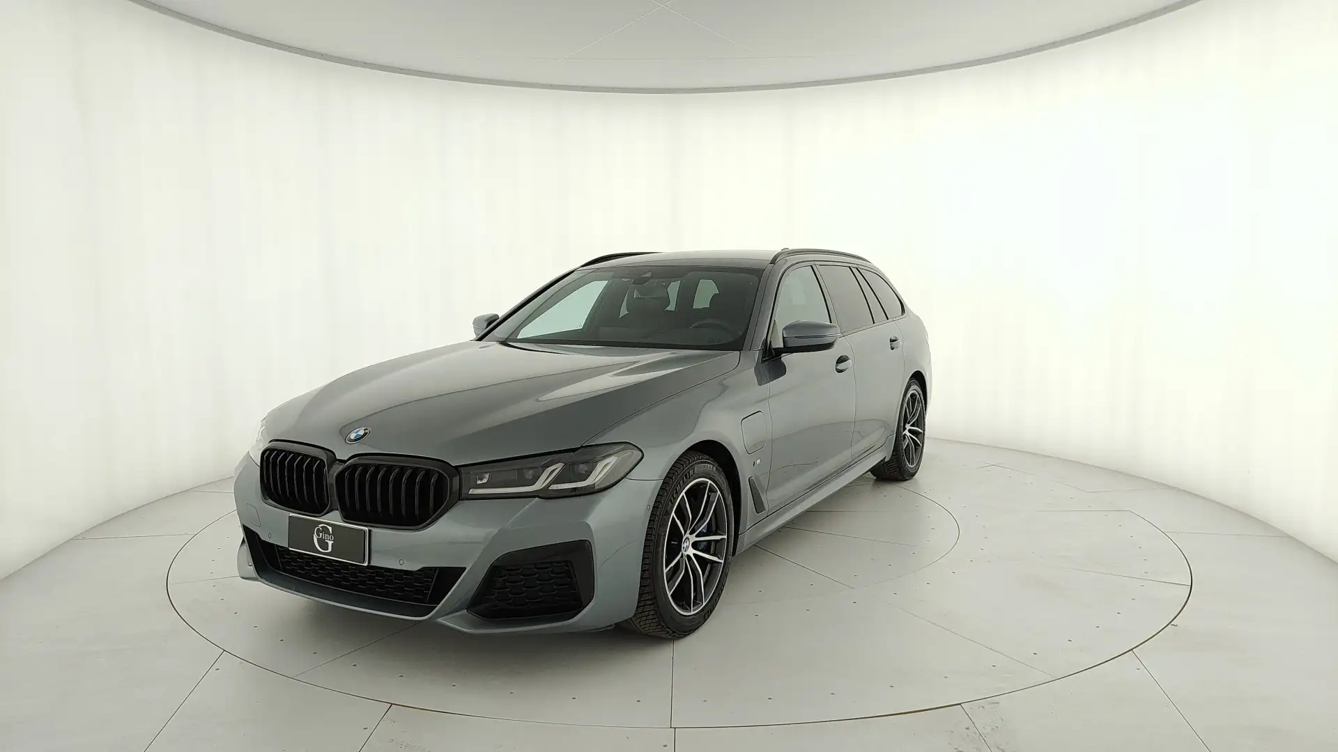 BMW 530 e Touring xdrive Msport auto Grigio - 1