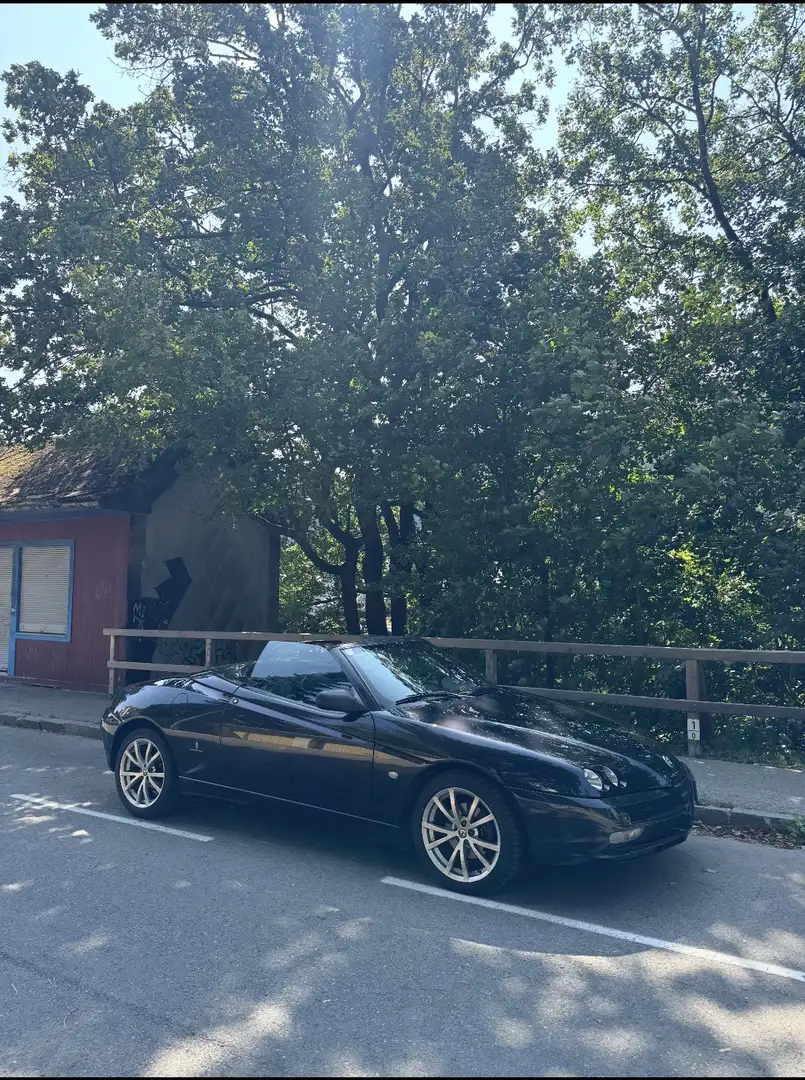 Alfa Romeo Spider 2,0 JTS Nero - 2