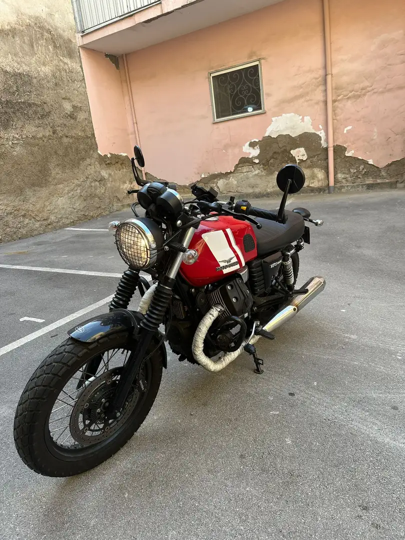 Moto Guzzi V 7 V7 II Piros - 1