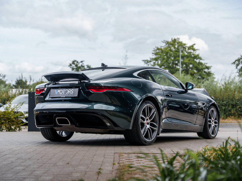 Jaguar F-Type Coupe 2.0 i4 P300 R-Dynamic - British Racing Green - Panodak - Siena Tan Leder - Meridian 600W - Camera - — photo 5