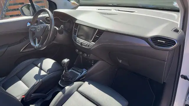 Opel Crossland X view 10