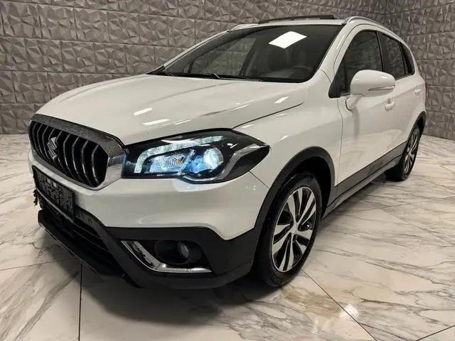 Suzuki SX4 S-Cross 1,4 DITC 4WD flash Aut.*41.840km*