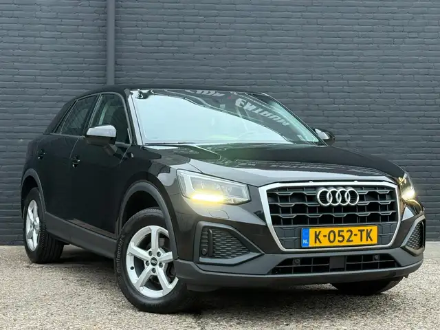 Audi Q2 view 2