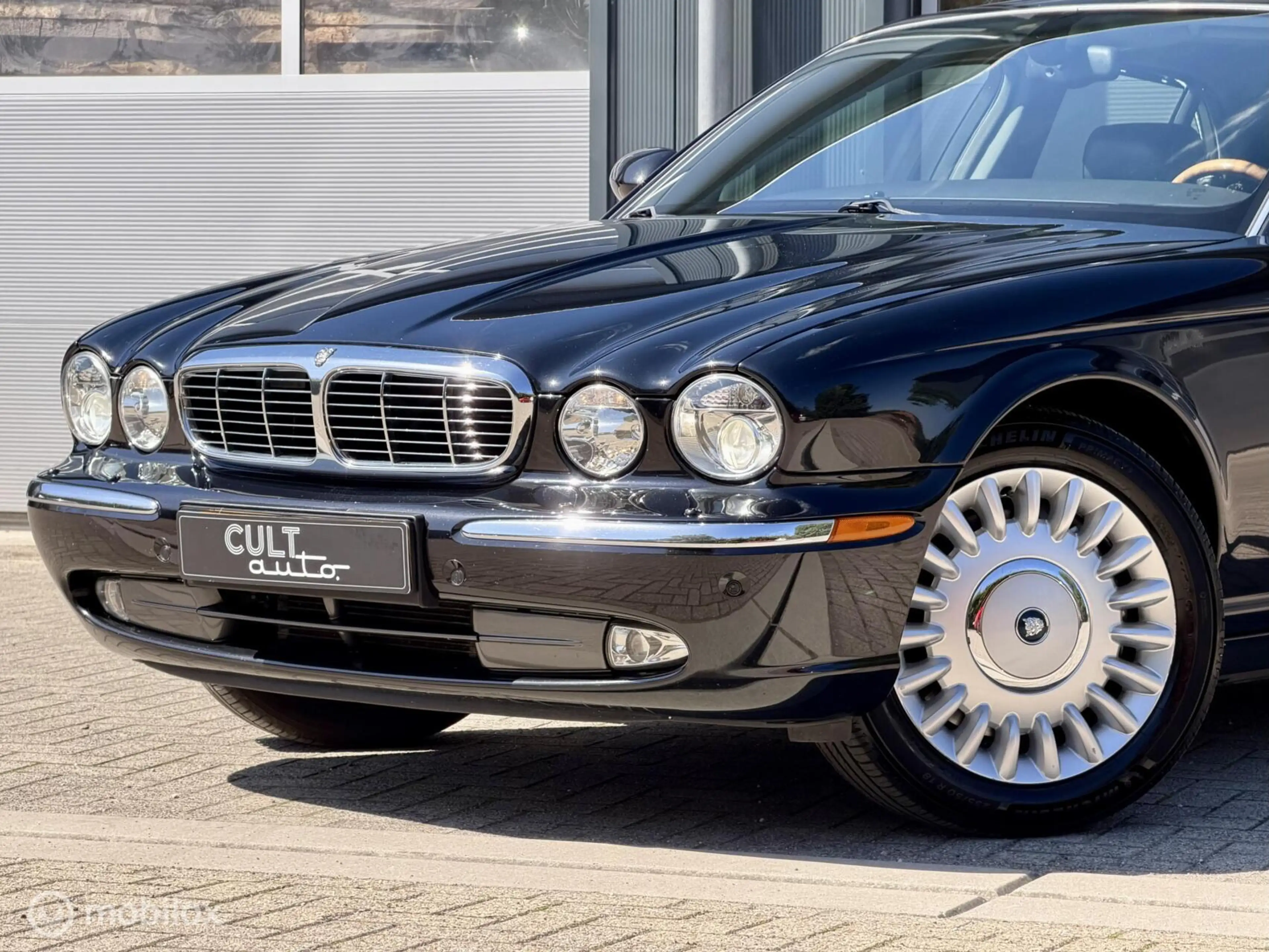 Jaguar XJ 4.2 Super V8 | Org. NL | NAP | Perfect onderhouden — photo 2