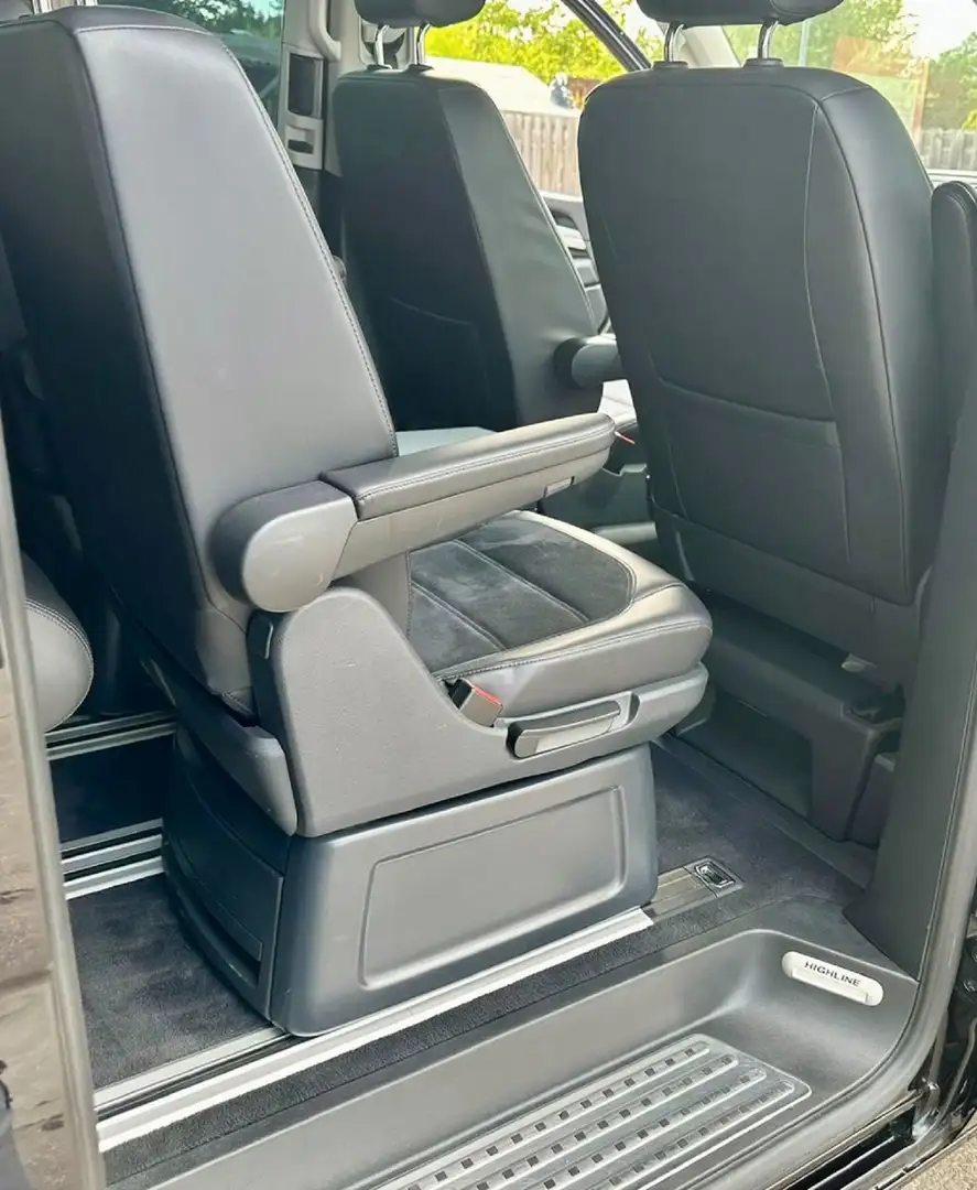 Volkswagen T6 Multivan Multivan Edition 2,0 TDI 4Motion DSG Edition - 2