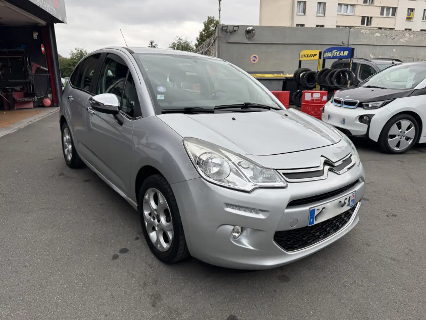Citroen C3 1.2 VTI PURETECH COLLECTION II Gris - 2