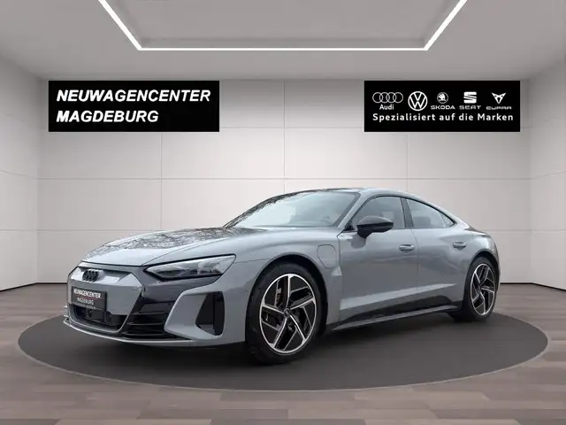 Audi e-tron GT Coupe QUATTRO*B&O*LASERLICHT*PANO*LUFT*360°KAMERA*