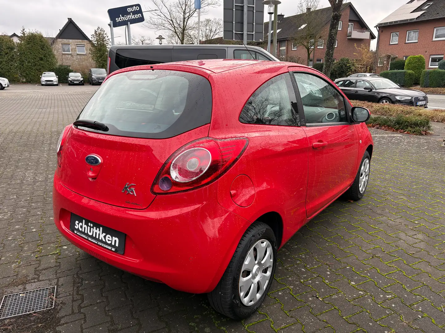Ford Ka/Ka+ 1.2 Trend Klima, Sitzhzg, PDC, Allwetter, PDC Rot - 2