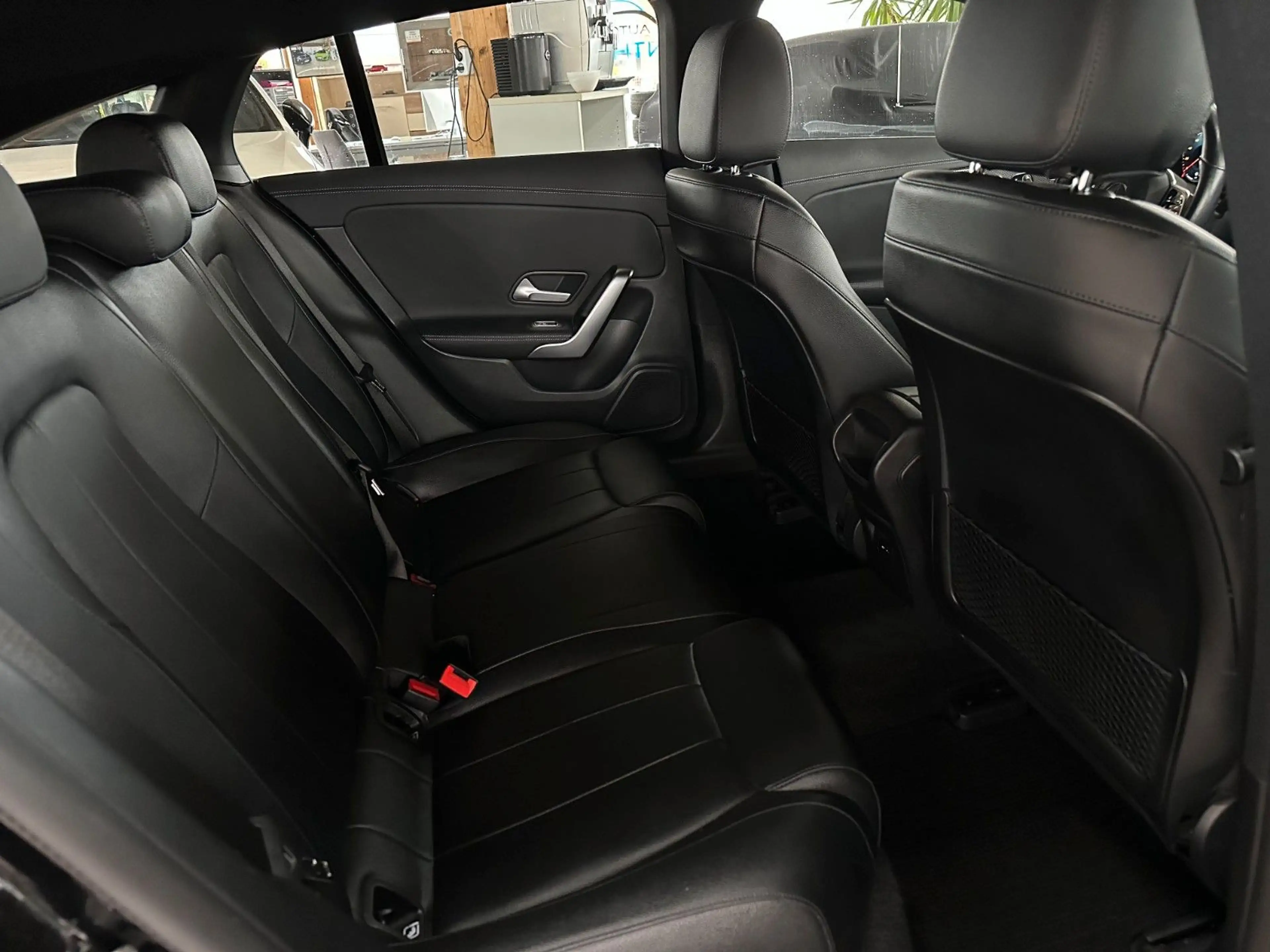 Mercedes-Benz CLA 200 8G-DCT Progre*Kam*Nav*LED*Widescreen — photo 16
