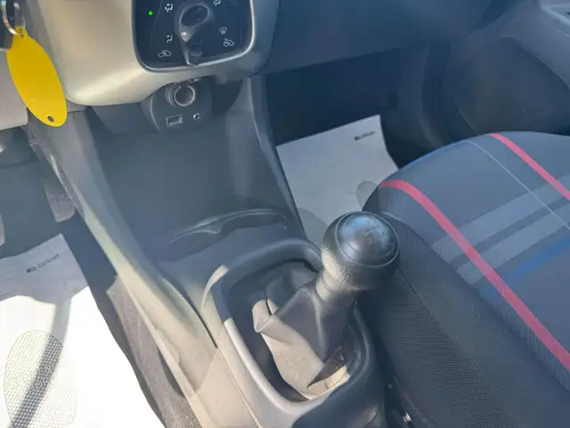 Peugeot 108 view 8