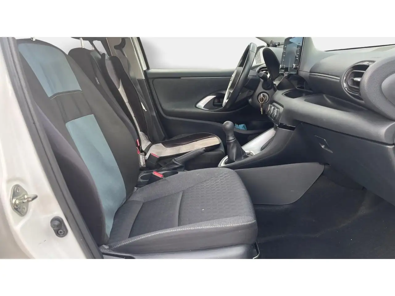 Toyota Yaris Yaris — photo 13