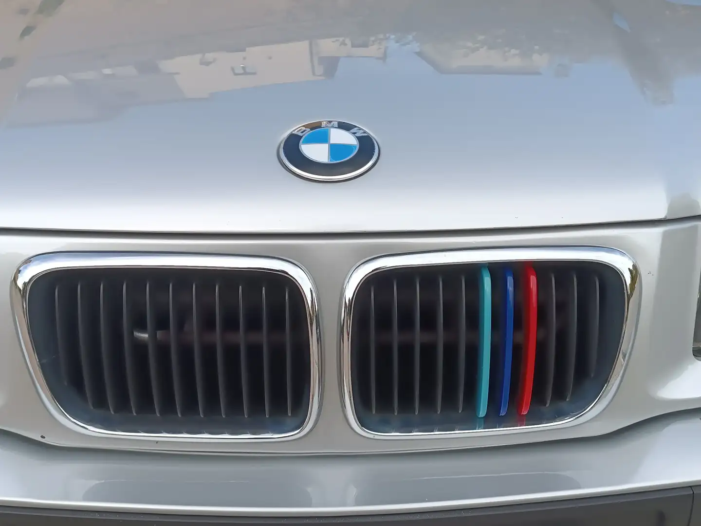 BMW 318 Serie 3 E36 Coupe 318is Coupe + Kit estetico M3 Plateado - 1