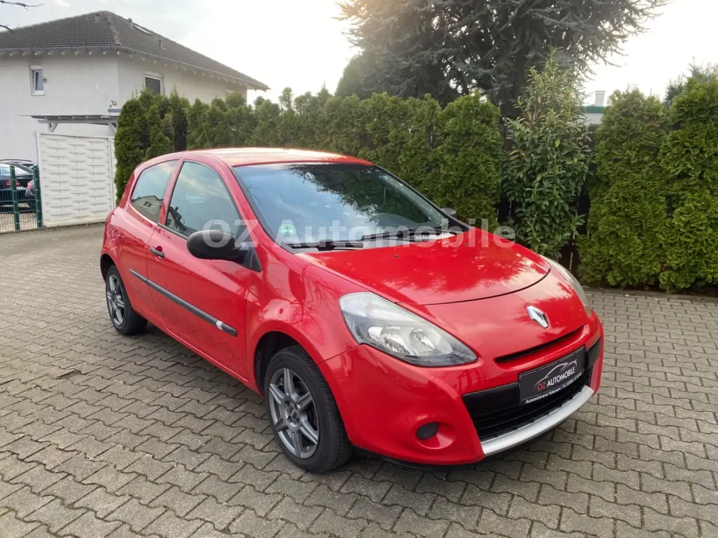 Renault Clio 1.2 YAHOO! Klima//Z.Riemen+Service Neu Rojo - 1