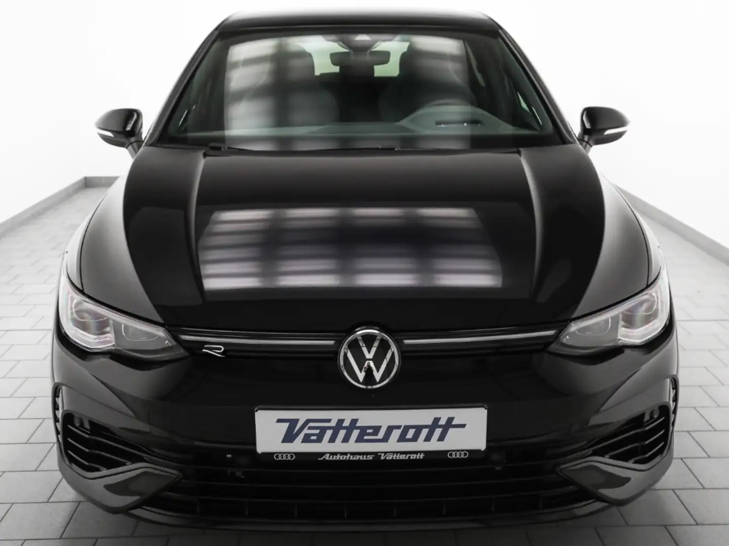 Volkswagen Golf VIII R Performance 2.0 TSI 4M DSG Navi Kamera IQ.L Noir - 2