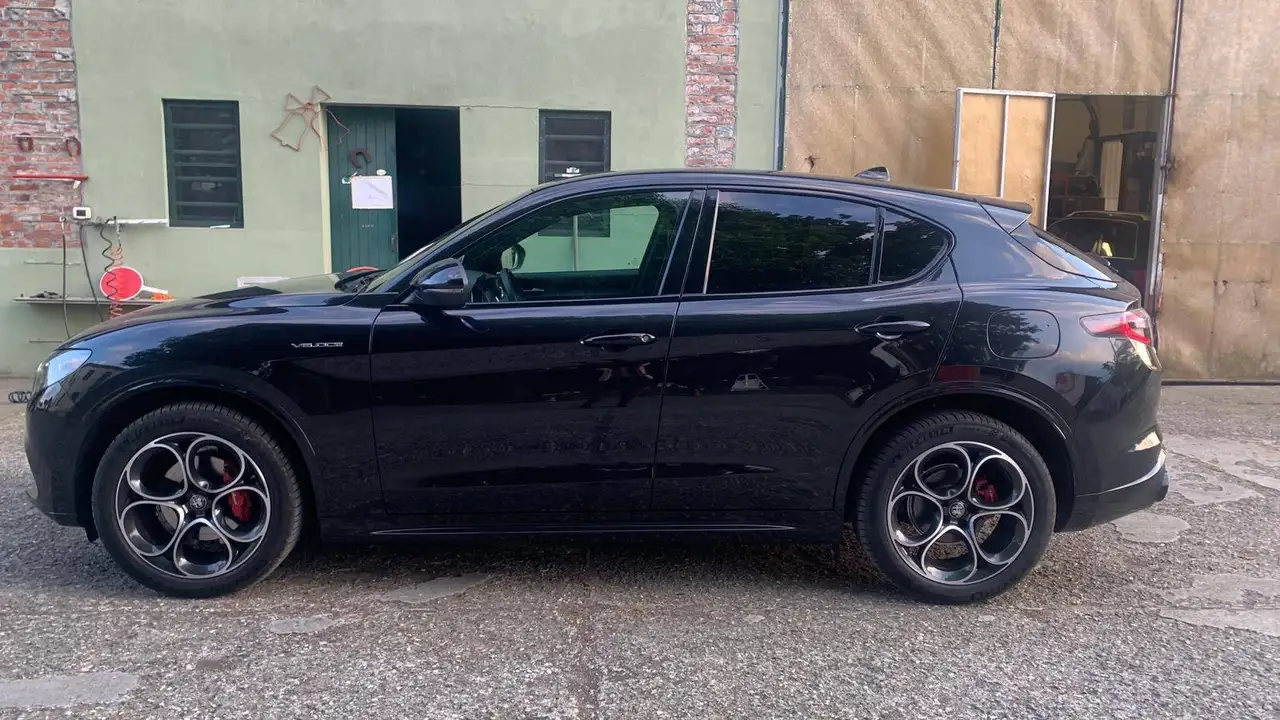 Alfa Romeo Stelvio 2024