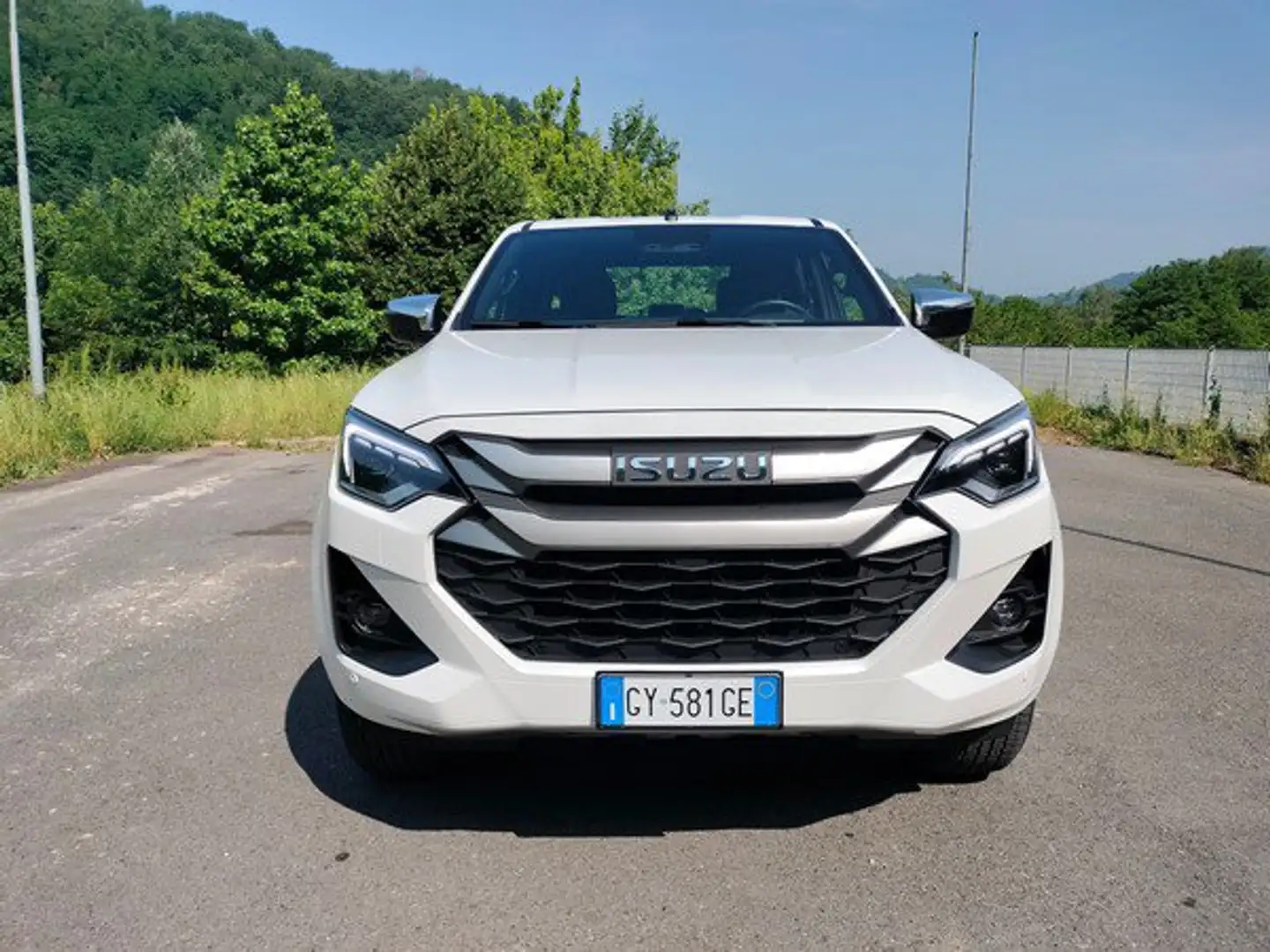 Isuzu D-Max 1.9 aut. Crew F+ Cab Bianco - 2