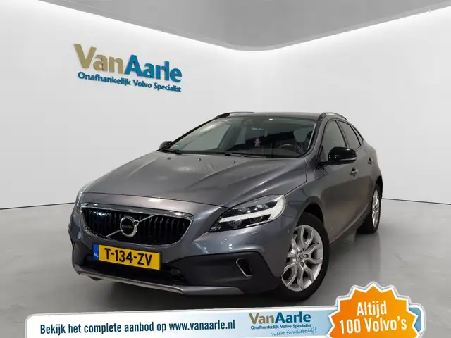 Volvo V40 Cross Country D3 Aut. ACC Leder Trekhaak Parkeercamera Stoelverw