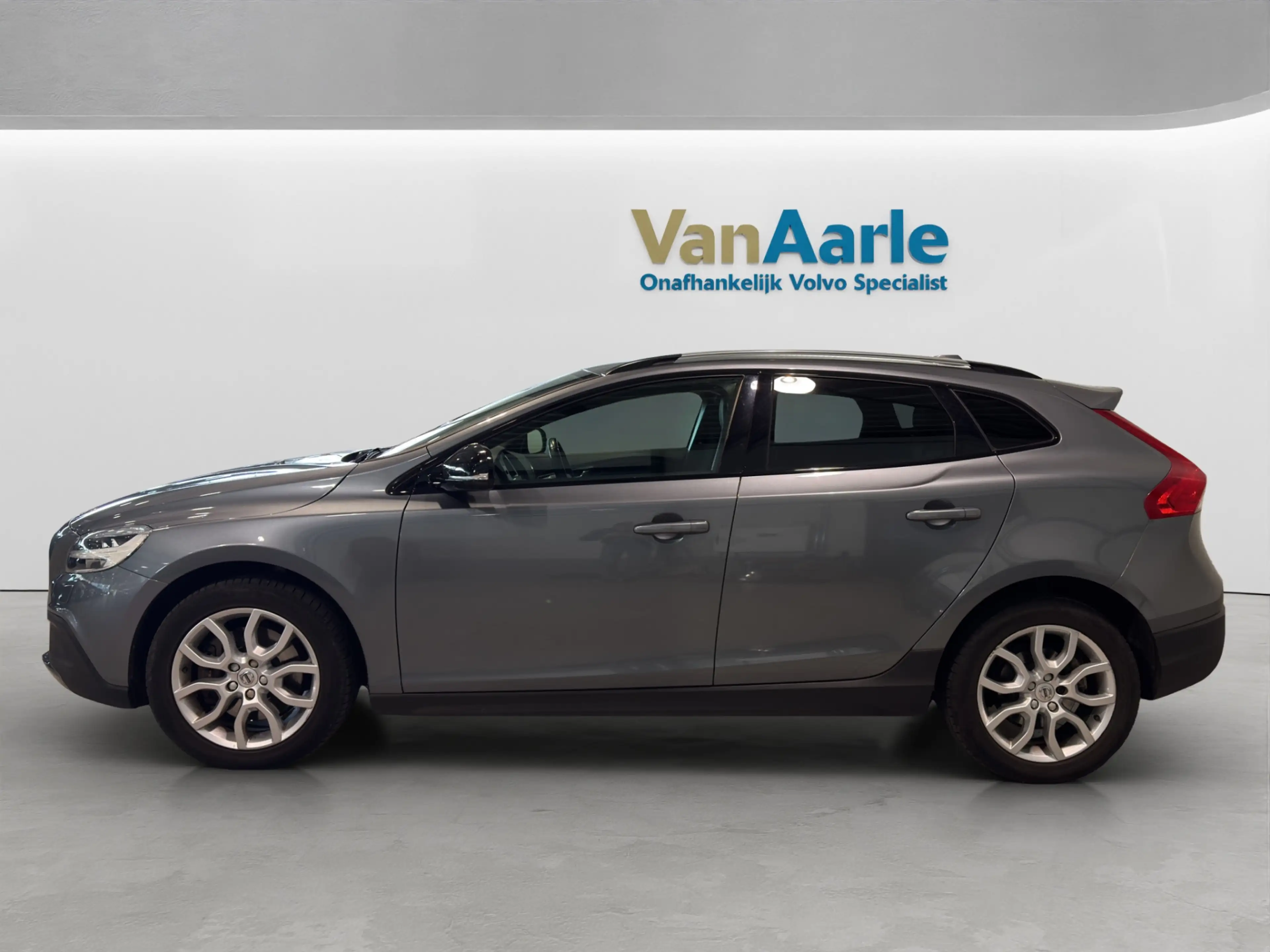 Volvo V40 Cross Country D3 Aut. ACC Leder Trekhaak Parkeercamera Stoelverw — photo 10