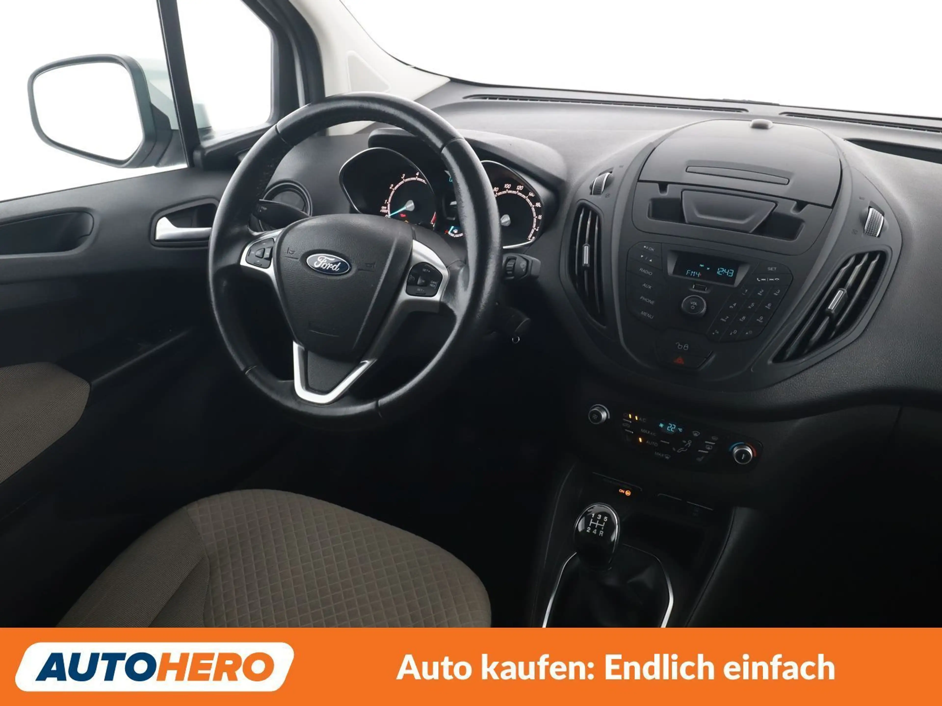 Ford Tourneo 1.0 EcoBoost Titanium — photo 13