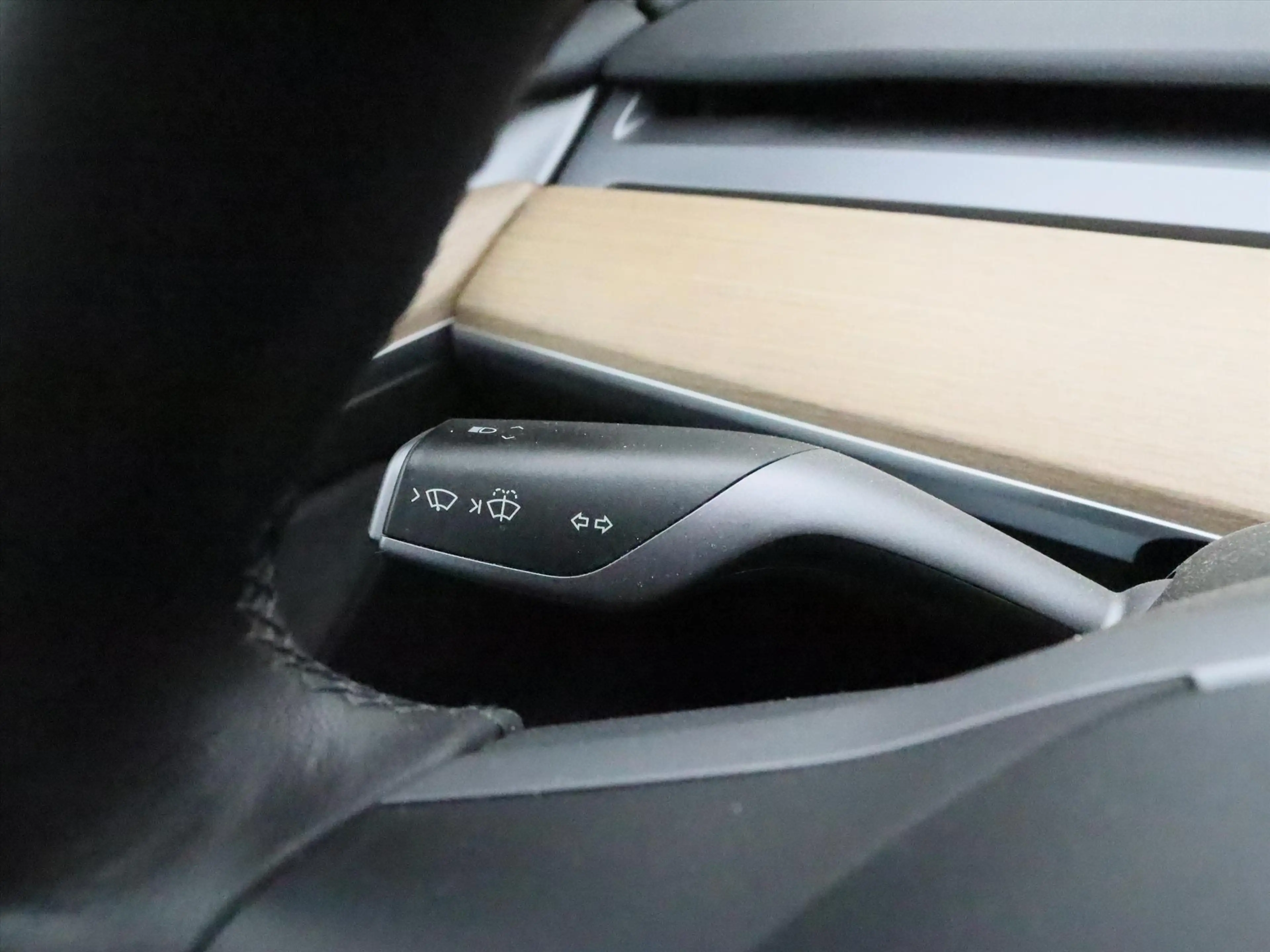 Tesla Model 3 Standard RWD Plus 89.3% SoH FACELIFT [ LFP-ACCU+WA — photo 23