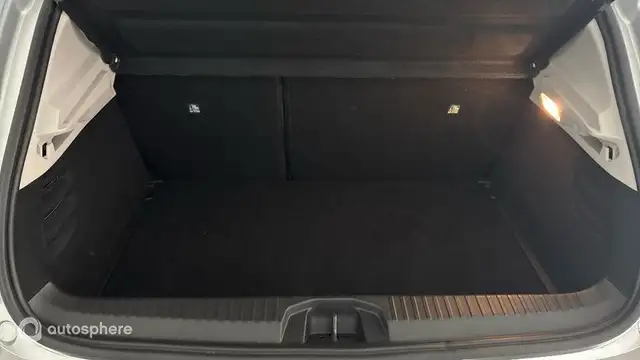 Renault Clio view 14